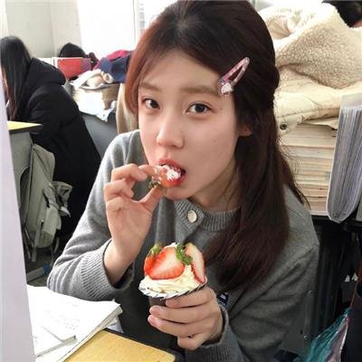 穿越后一首歌杀穿整个娱乐圈